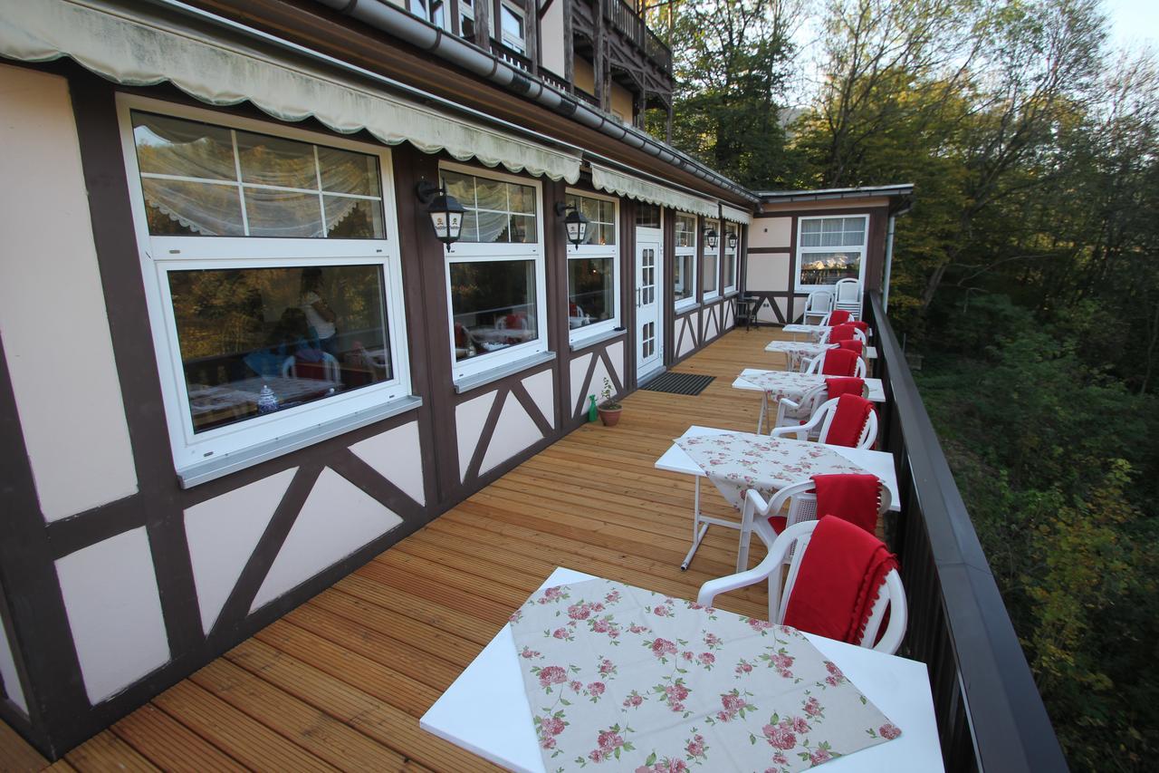 Hotel Schwarzaburg Schwarzburg Exteriér fotografie